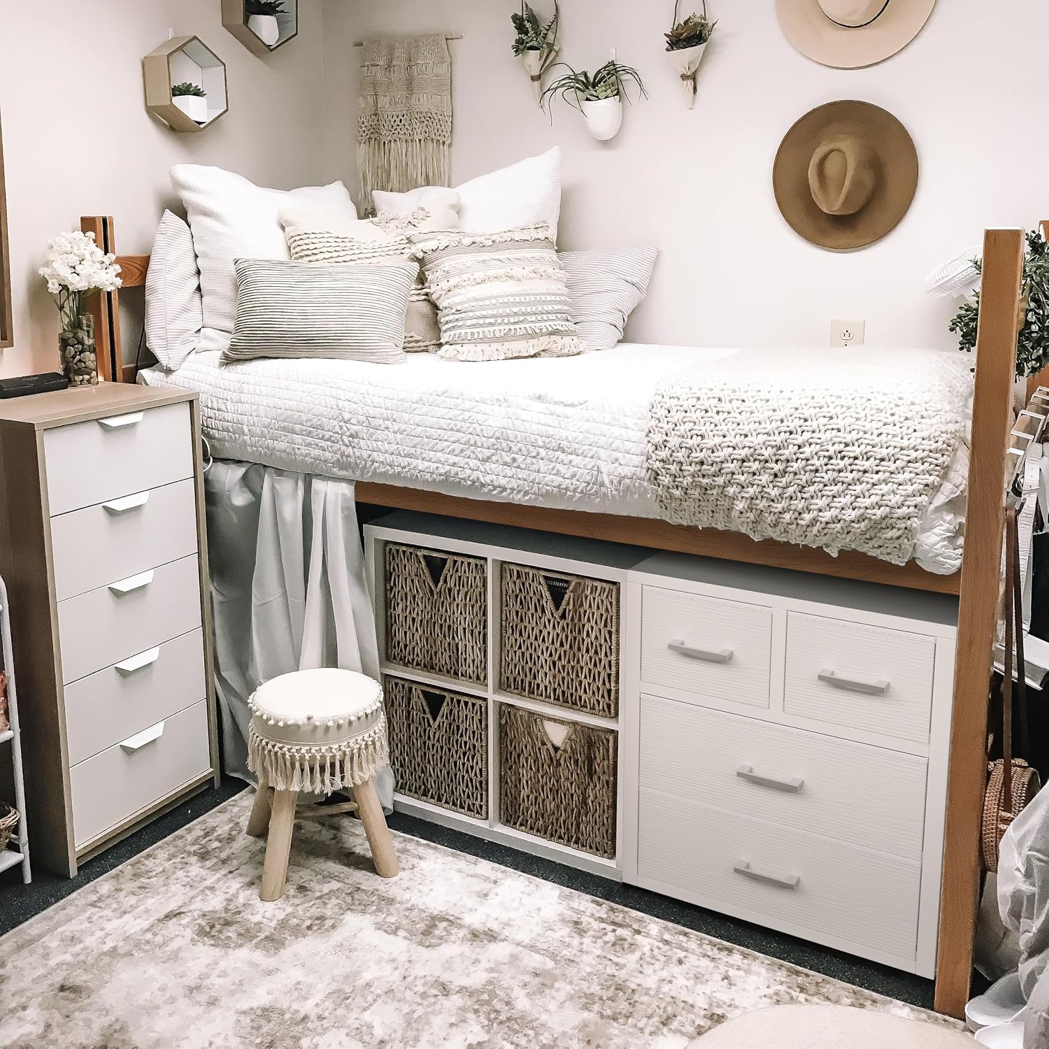 White 4-Drawer Dresser for Closet & Bedroom
